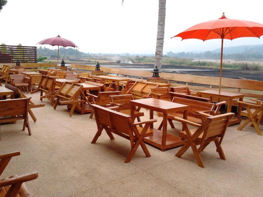 Tamarind Grand Resort Mae Sariang Eksteriør billede