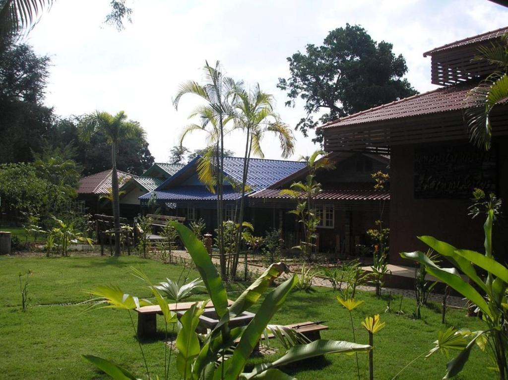 Tamarind Grand Resort Mae Sariang Eksteriør billede
