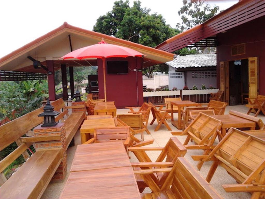 Tamarind Grand Resort Mae Sariang Eksteriør billede